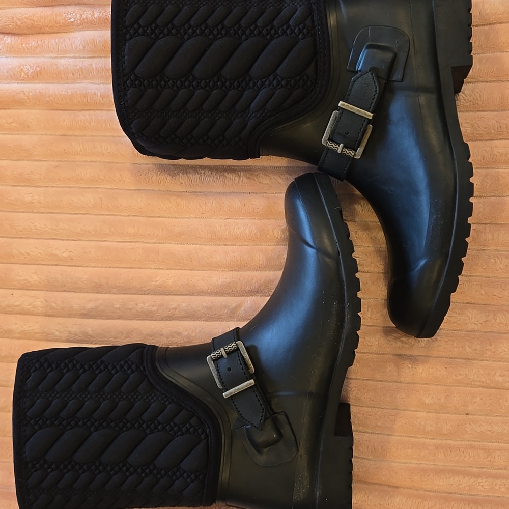 Sperry Black Quilted Rubber Boots  Sz 7 - Picture 4 of 8